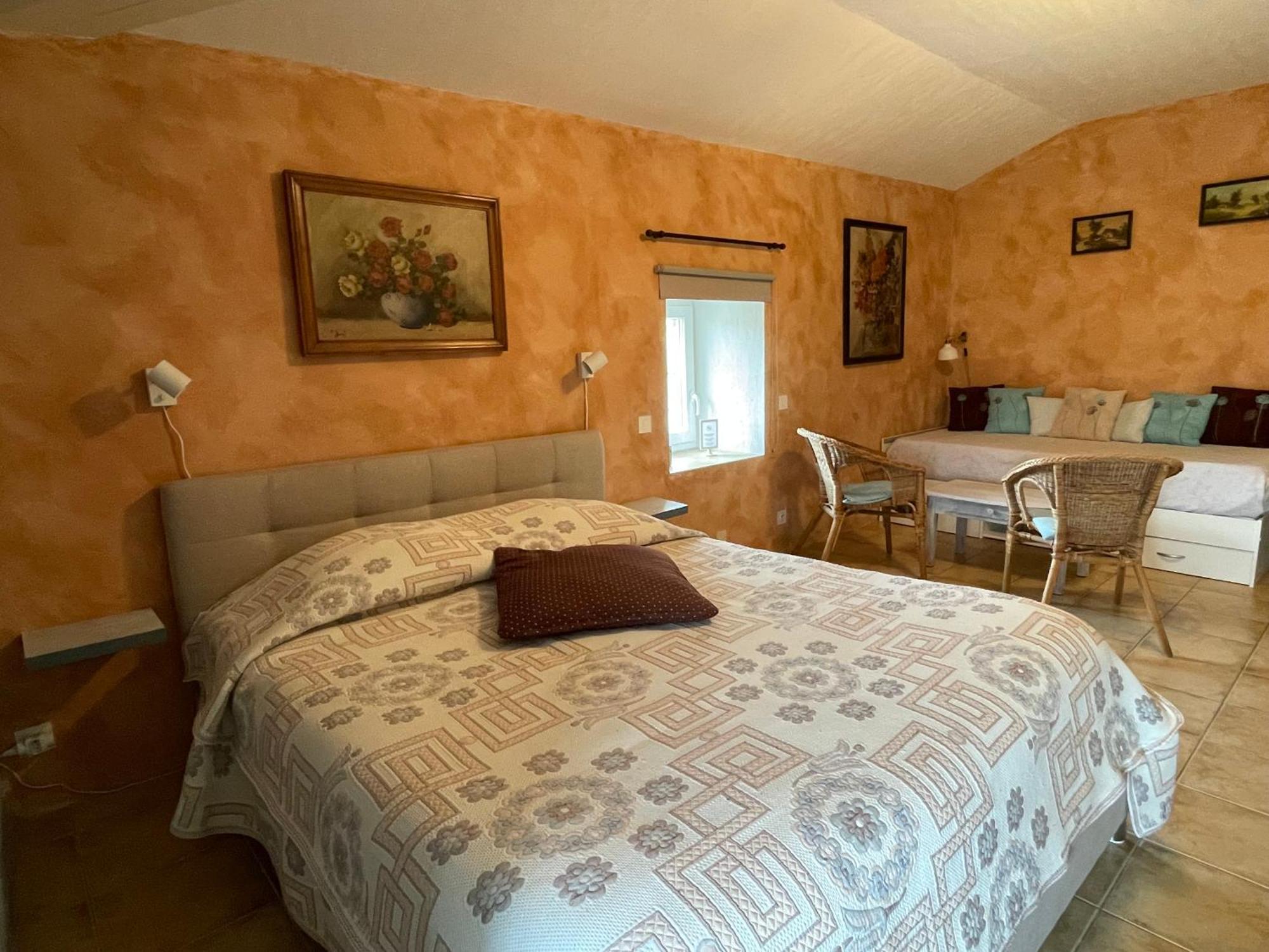 Le Manoir Du Raveyron Hotell Vallon-Pont-dʼArc Eksteriør bilde