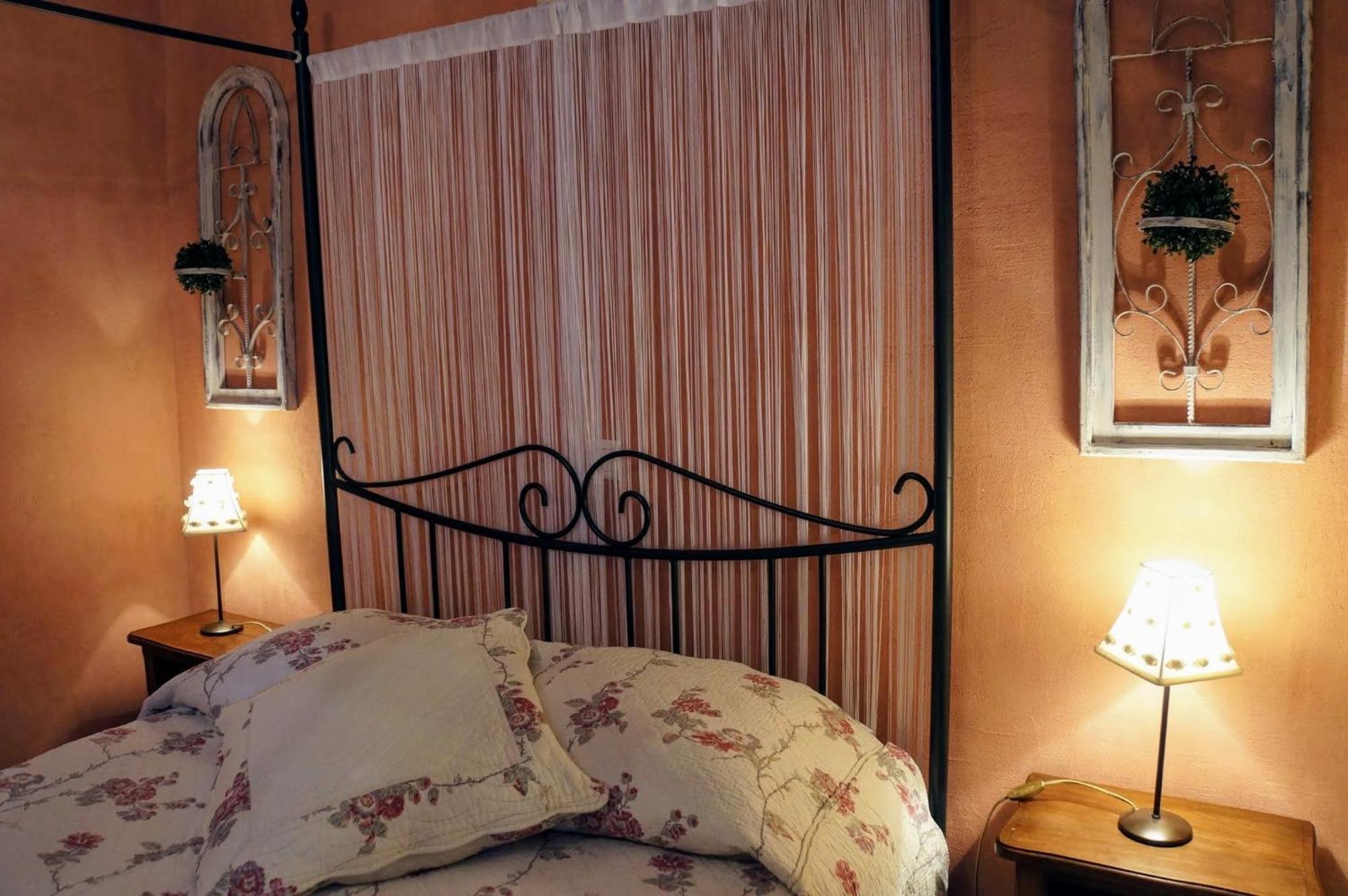 Le Manoir Du Raveyron Hotell Vallon-Pont-dʼArc Eksteriør bilde